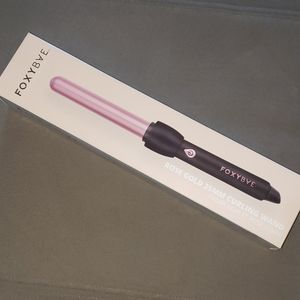 NIB. Foxybae Rose Gold 25MM Curling Wand